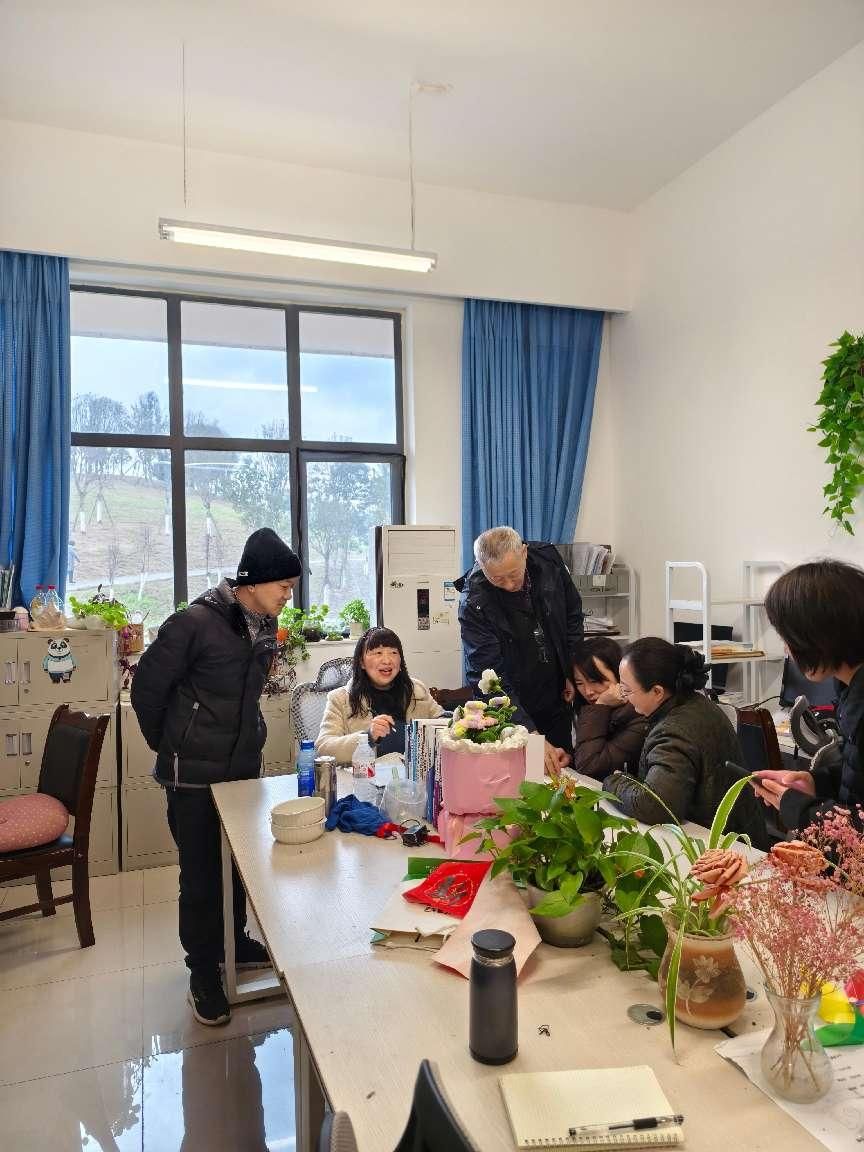 开学教研图1